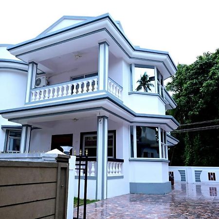 White House Villa-Private Pool Navelim Bagian luar foto
