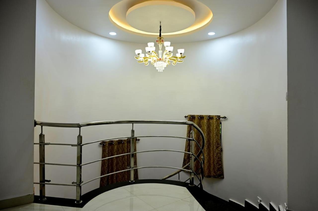 White House Villa-Private Pool Navelim Bagian luar foto
