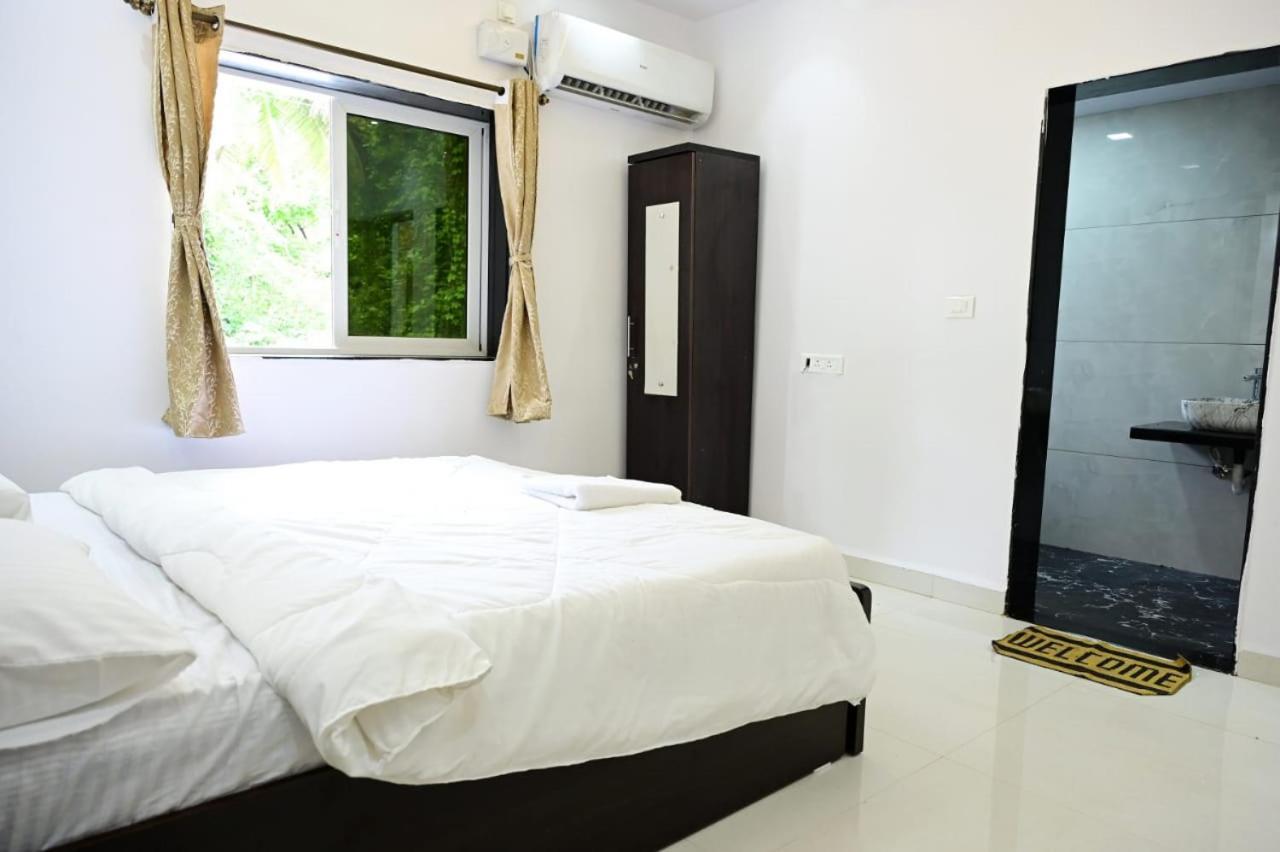White House Villa-Private Pool Navelim Bagian luar foto