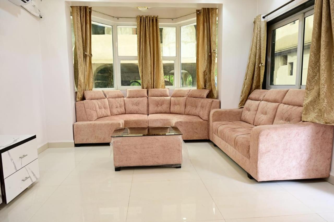 White House Villa-Private Pool Navelim Bagian luar foto